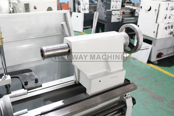 Max. Swing Diameter 410mm Light Duty Precision Gap Bed Lathe CM-400 met prestaties