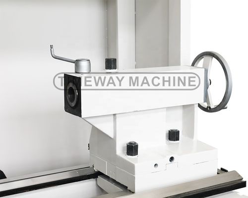 550 mm Bedbreedte Economische CNC horizontale draaibank voor nauwkeurige bewerking en hoge snelheid