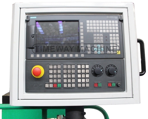 Maximaal gewicht van het werkstuk kg 16000 CNC-draaibanden voor het draaien van zware metalen in de werkplaats