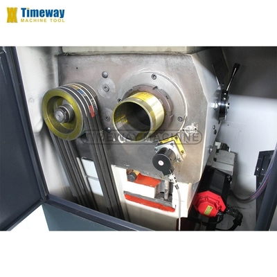 Precision 82mm Spindle Bore CNC-draaienmachine met multifunctionele platte bedtype