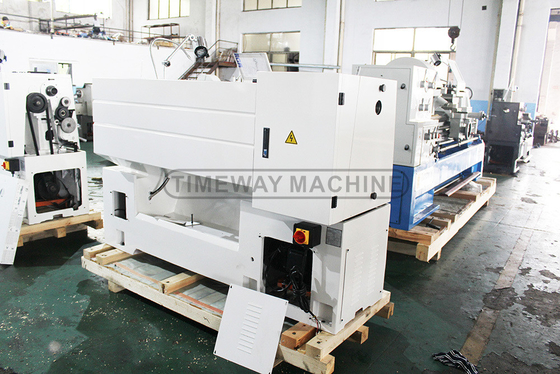 400-800mm Swing Taper van de staarthoek MT4 Horizontale Precision Gap Bed Metalen draaibank