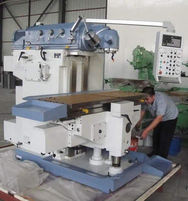 High Precision 2 Axis Ram type freesmachine RUM500 met 1200mm X-axis Travel