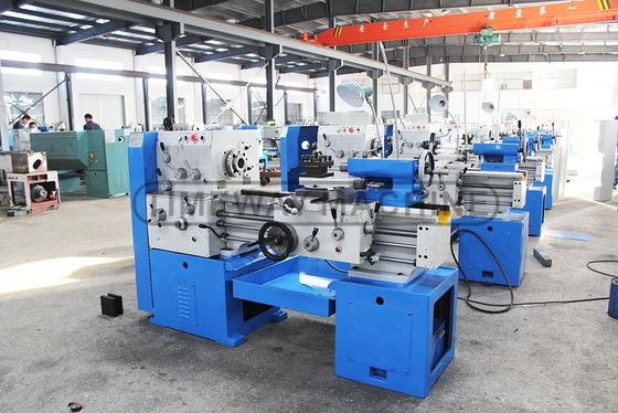 16 1600 r.p.m. Metalen draaibank met hoge precisie Mini draaibank machine met 1500 kg gewicht