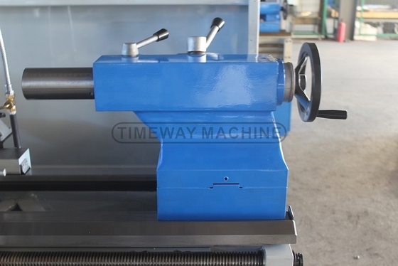 7.5kW Spindelmotorkracht Zware metaal draaibank/Universal Gap-bed draaibank 3500 kg Gewicht