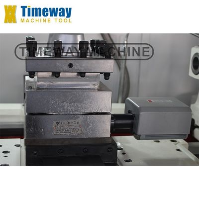 Veelzijdige boerderijen Multifunctionele platte machine tool 660mm Swing Flat Bed CNC draaibank