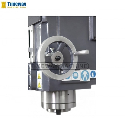 1000 mm X-as Travel ISO50 Spindle Taper Fressmasjien voor zware snijwerkzaamheden