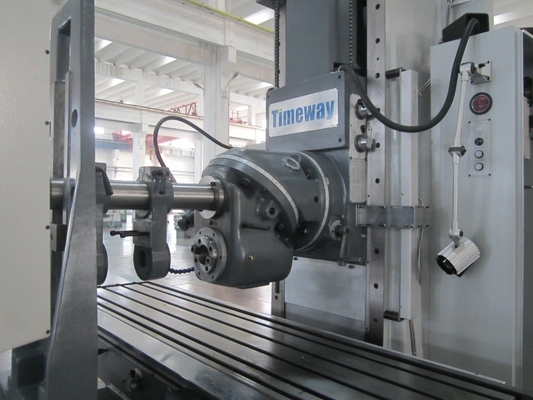 ISO50 Spindle Taper Grote universele bed-type freesmachine voor 1500x670 tafelreizen
