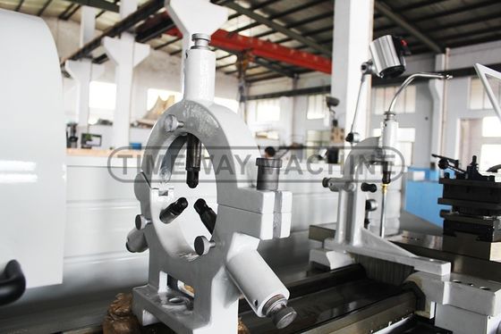 Metalen draaien 410mm Swing Horizontale draaibank machine tool bij en met 0,01mm Rondheid