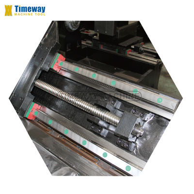 50HZ Spanningstype Slant Bed Type CNC draaibank voor uw productiebedrijf