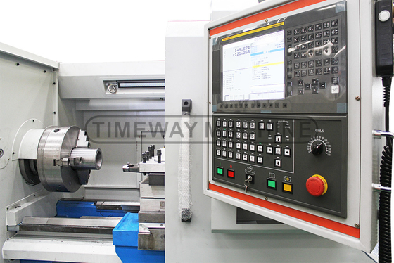 QK-200 CNC-draaddraadmachine met 4 werktuigstations en FANUC-besturingssysteem