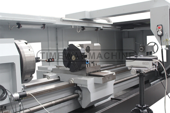 QK-200 CNC-draaddraadmachine met 4 werktuigstations en FANUC-besturingssysteem