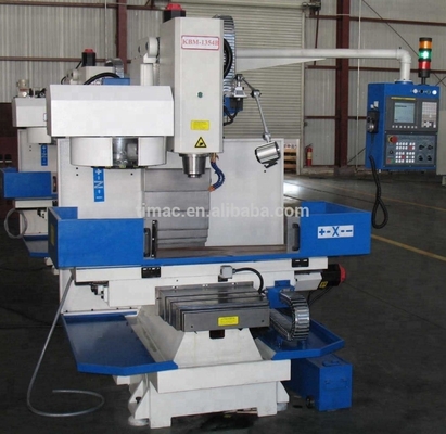 Hoog vermogen Machining Capacity Heavy Duty 2600kg CNC freesmachine KBM-1354B