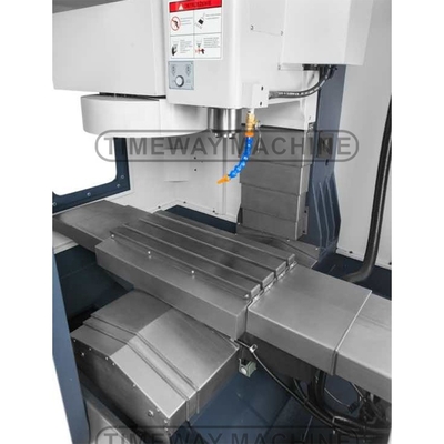 2400 kg Gewicht Bed Type Verticale freesmachine Tool XH7126 met 12 ATC Capaciteit