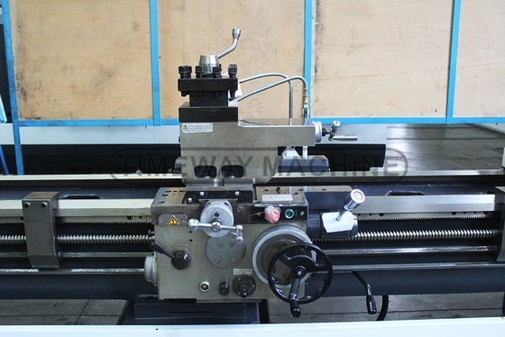 240 mm Gap Length Manual Lathe Universal Gap-bed Lathe