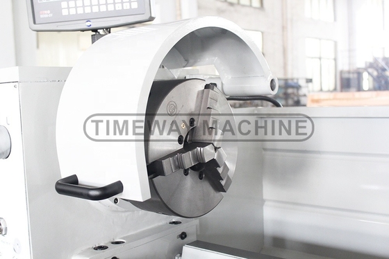 Hoge precisie 2000mm Universal Gap Bed Lathe CL-460 met 5,5 kW spindelmotorvermogen