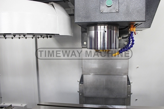 500 kg laadvermogen VMC745 CNC freesmachine Verticaal bewerkingscentrum voor metaal
