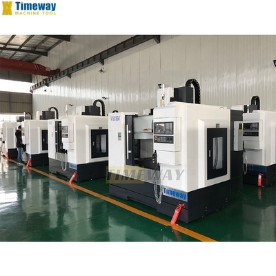 500 kg laadvermogen VMC745 CNC freesmachine Verticaal bewerkingscentrum voor metaal