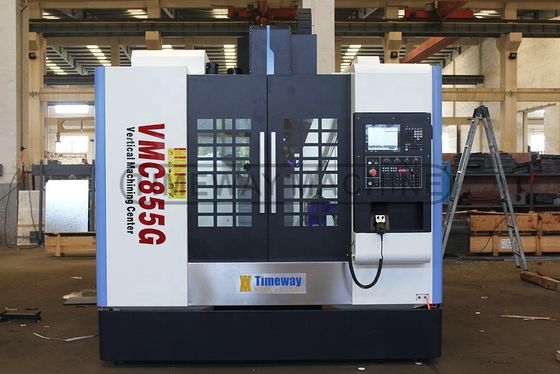 Verticale freesmachine met 7,5/11 kW spindelmotor in CNC-machinecentrum