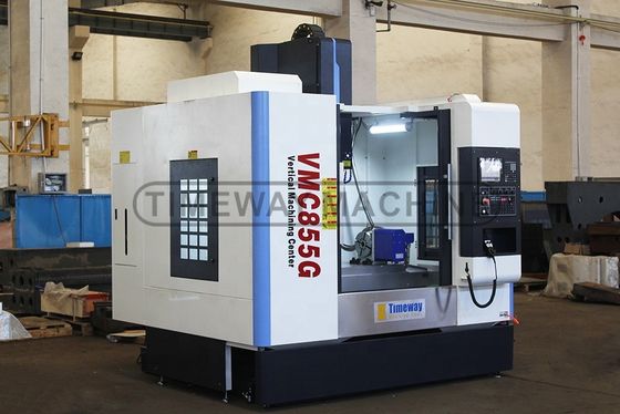 Verticale freesmachine met 7,5/11 kW spindelmotor in CNC-machinecentrum