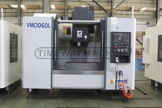 Lineaire rails CNC-verticale bewerkingsmachine met hoge precisie 3-assige freesmachines 1000x500 Tafelgrootte