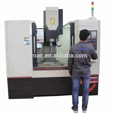 500 mm Spindle Travel VMC550 3-assige lineaire spoorverticale bewerkingscentrum CNC-machine