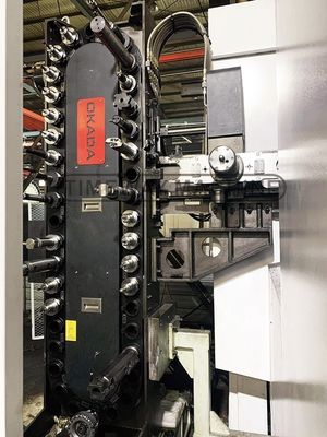 24 Gereedschapsmagazin Capaciteit Hoog nauwkeurig Vier-assig CNC horizontaal bewerkingscentrum