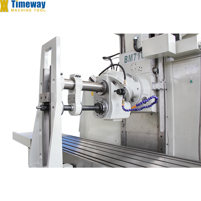 Vervaardigingscapaciteit van middelgrote werkzaamheden Servomotoren Bed type freesmachine BM716 fresadoras