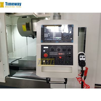 Metalen CNC-freesmachine met zware bewerkingscapaciteit en 700 mm Table Travel Z