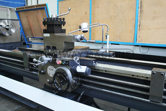 BL-800B Clutch Type Gap-bed draaibank met 82 mm spindelboring en 3300 kg gewicht