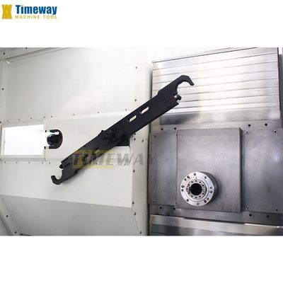 Metalen bewerkingscentrum met 0,005 mm herhaalbaarheid en 0 6000 t/m spindelsnelheid