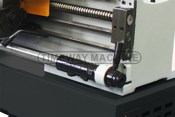 Spindel snelheid 36-1600 tpm Gap Bed Draaienmachine BL-500C voor universele metaal draaien