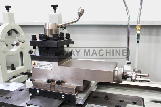 Spindel snelheid 36-1600 tpm Gap Bed Draaienmachine BL-500C voor universele metaal draaien
