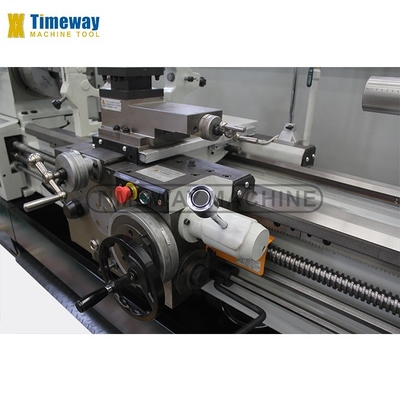 BL-660C Metalen draaibank 36-1600 tpm Spindel snelheid bereik 660mm Max. Swing Over Bed