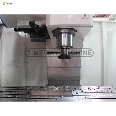0 6000 r.p.m. Spindel snelheid CNC verticaal bewerkingscentrum met FANUC-controller
