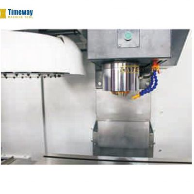 High Precision VMC650 Verticaal Bewerkingscentrum met 650mm Longitudinal Travel Online