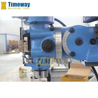 Verticale boorfreesmachine met 1,5 kW spindelmotorvermogen en 400 mm tafelverplaatsing