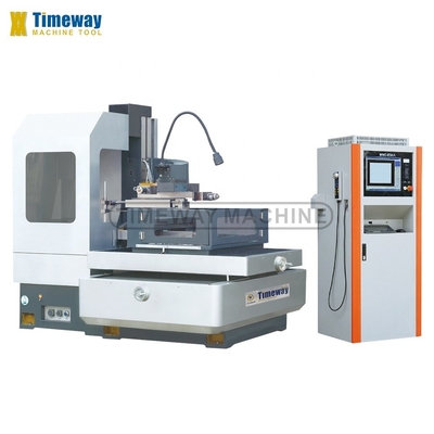 250 mm heen en weer reizen ZNC type EDM Sinker Machine/CNC EDM Machine Tool met 1