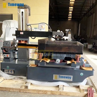 Max. dikte van het werkstuk 800 mm Hoge precisie snelheid EDM draad gesneden CNC draad met PC-besturing