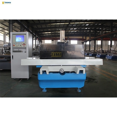 High Speed Wire Cutting EDM Machine met kabinet Computer Werkbank grootte 750*1140mm