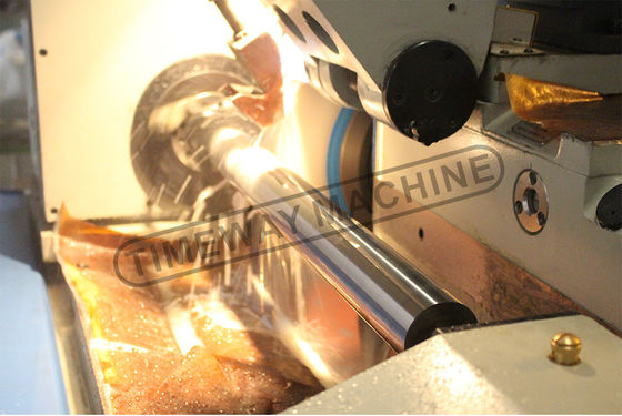 Krachtige 4kW universele cilindrische slijpmachine UG-200 G-320 voor nauwkeurig slijpen