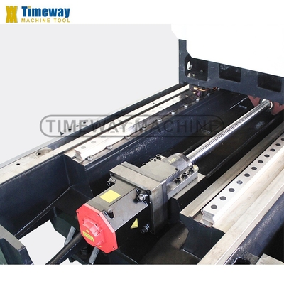 1800 mm Tafelreis CNC-freesmachine Uitgerust met 15/18.5kW spindelmotorvermogen