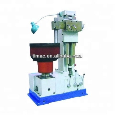 Rotatiesnelheid van het werkstuk 45,70 r/min Fashion Brake Drum Boring Machine T8360B