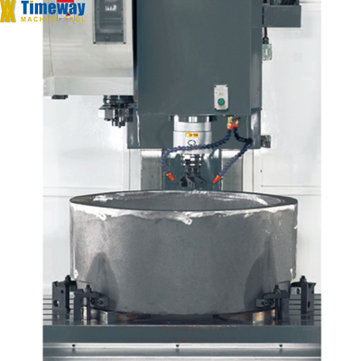1360x700 Tafelgrootte 3-assige VMC1370 Verticaal Bewerkingscentrum Machine CNC freesmachine