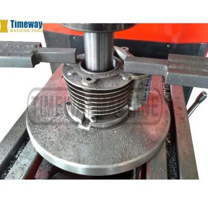 Verticale boormachine T7220B met 900 mm reiskracht en 840 t/m