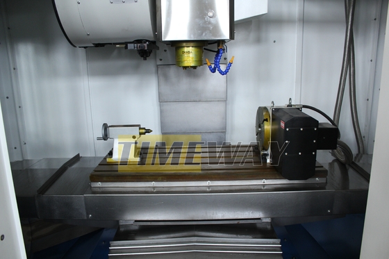 8000 20000 r.p.m. Spindelsnelheid VMC1060 Metaal Verticaal Bewerkingscentrum voor Productie