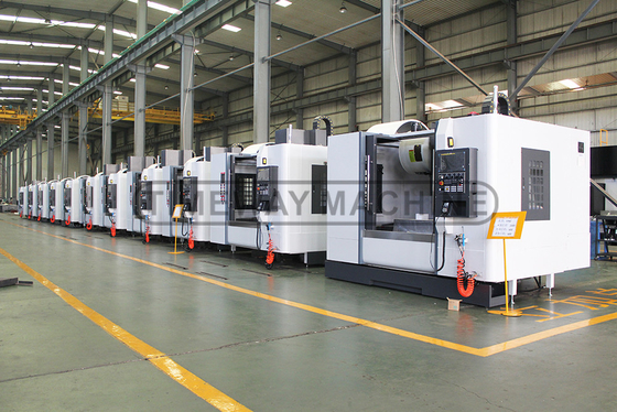 3200*2560*2960 Cnc-freesmachine voor het snijden van metaal VMC1060L Verticaal bewerkingscentrum