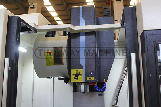 Hoog veiligheidsniveau VMC855G CNC-verticaal freescentrum voor het snijden van metaal