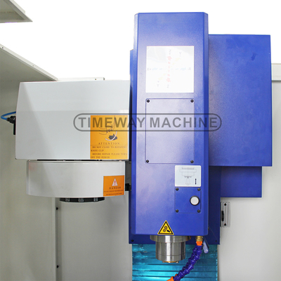 8 Gereedschapsmagazin Capaciteit VMC400G CNC Verticaal Fressen Bewerkingscentrum voor Productie