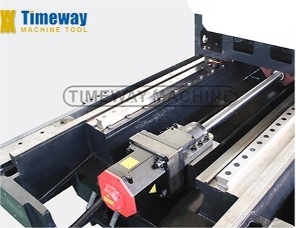 T-type HMC630 Horizontaal bewerkingscentrum 1100 mm Tafelreis en voedingssnelheid 1-8000 mm/min