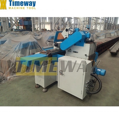 UG-200 x 500 universele cilindrische slijper met 500/750 mm afstand tussen de centra